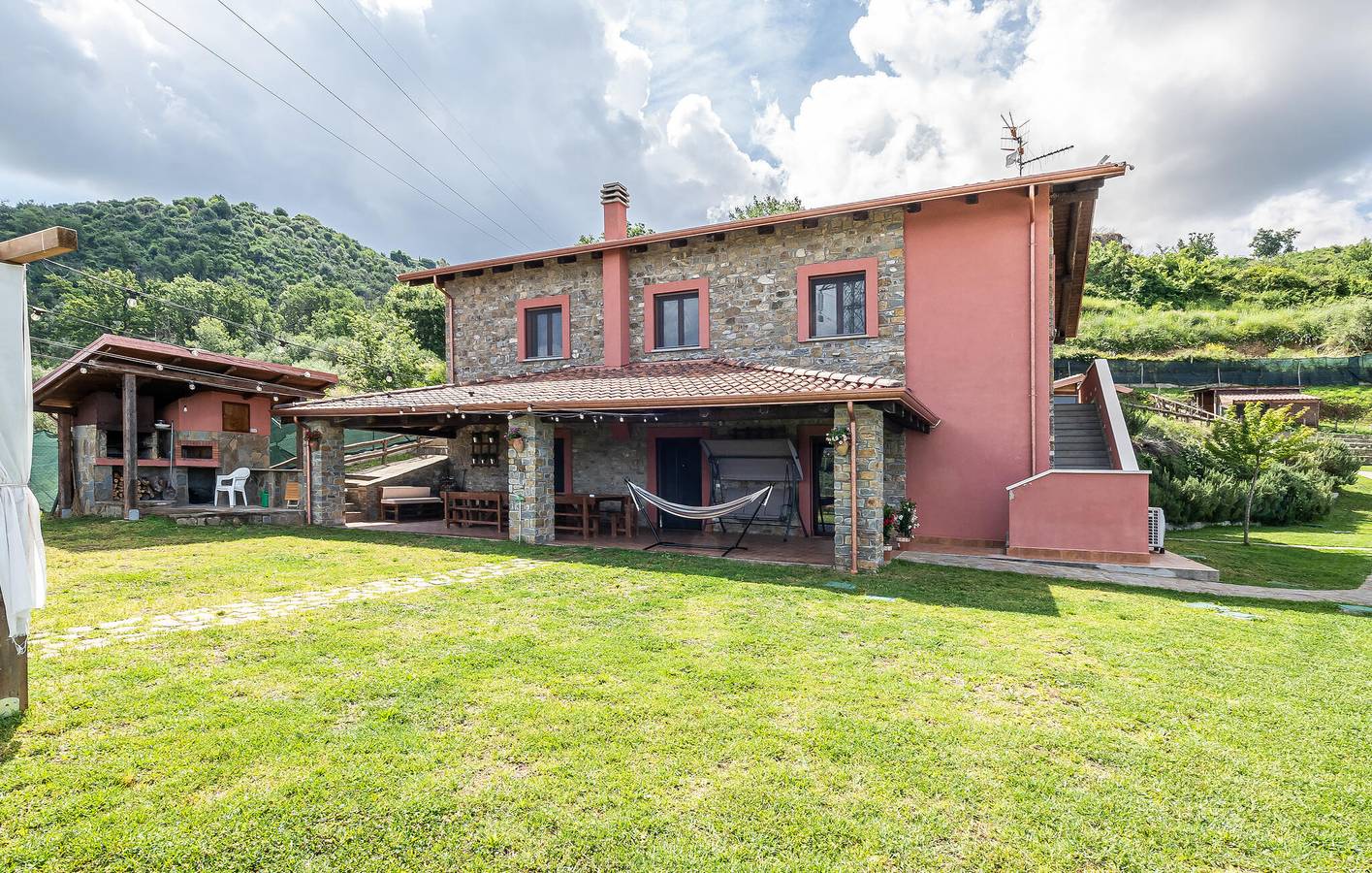 Apartment mit Meerblick, Parkplatz, AC, Pool und Internet in Torchiara, Cilento