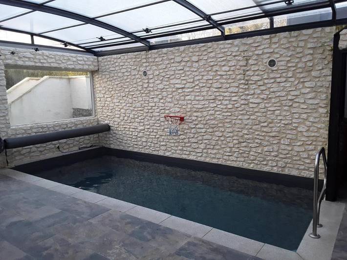 Location de vacances pour 6 personnes, avec piscine ainsi que jardin et vue à Baincthun - 2