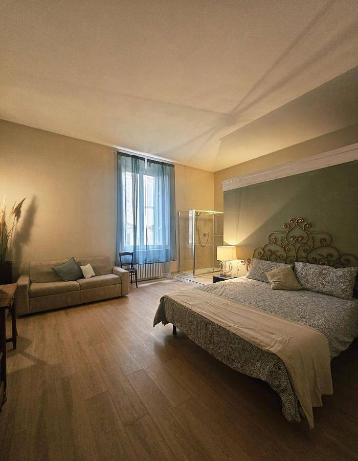 BnB für 2 Personen, mit Ausblick in Livorno