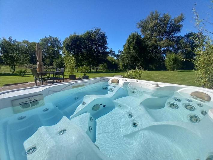 Maison de vacances pour 4 personnes, avec jacuzzi et jardin