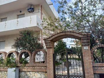 Gîte pour 5 personnes, avec balcon à Strongoli