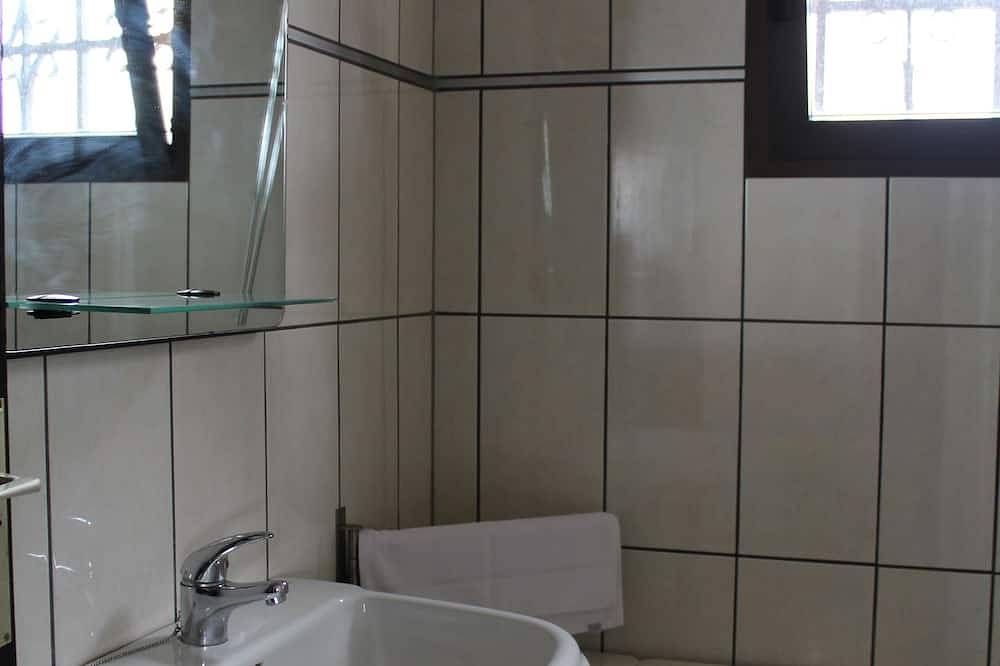 Casa Sin Pena Lanzarote avec piscine, jacuzzi et sauna in Puerto del Carmen, Tías