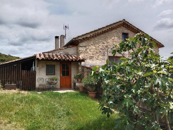 Gîte pour 6 personnes, avec vue ainsi que jardin et piscine à Lagorce - 2