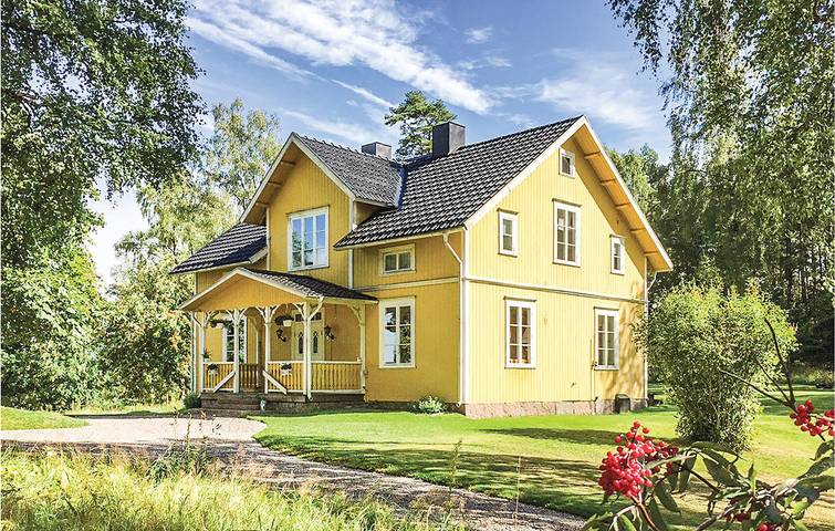 Hus för 9 Personer, med Terass samt Trädgård och Sjöutsikt i Jönköping