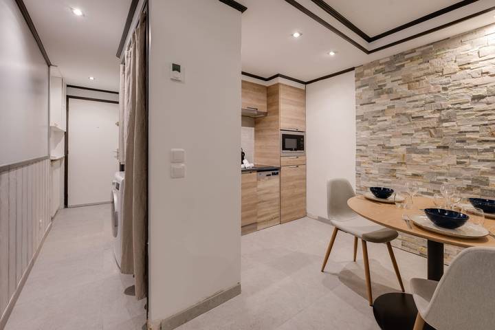 Gîte pour 2 personnes, adapté aux familles sur le Lac d'Annecy - 2