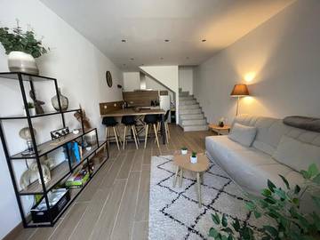 Gîte pour 8 personnes à Saint-Nazaire-le-Désert