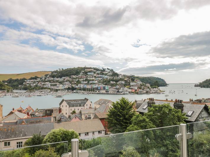 13 Above Town in Dartmouth, Devon