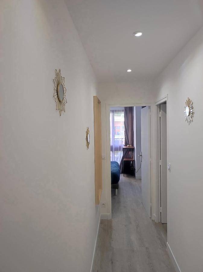 Appartement entier, Appartement Cosy calme proche Château de Versailles avec parking in Le Chesnay, Yvelines