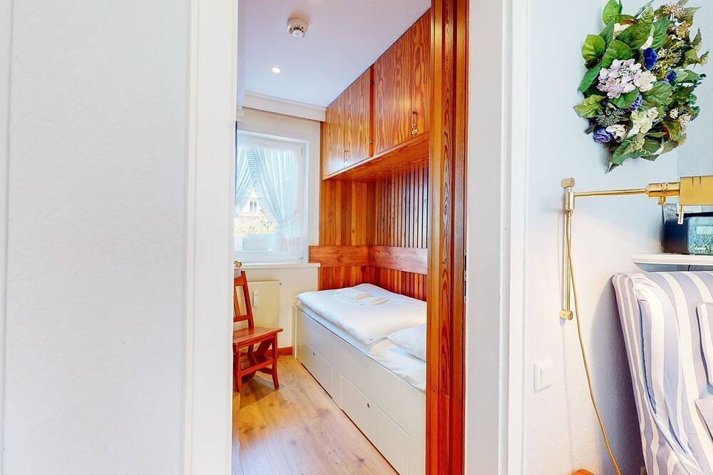 Ganze Wohnung, Strandglück - Gemütliche Ferienwohnung in unmittelbarer Nähe zum Weststrand von in Strand Hörnum, Hörnum