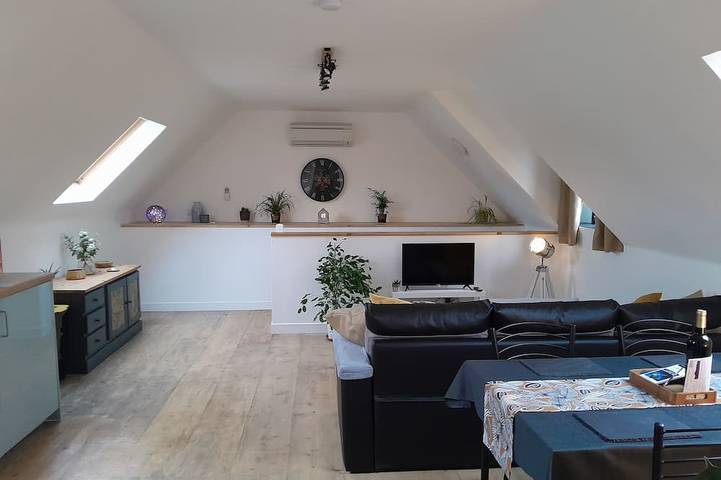 Gîte pour 2 personnes, avec Jardin à Spézet
