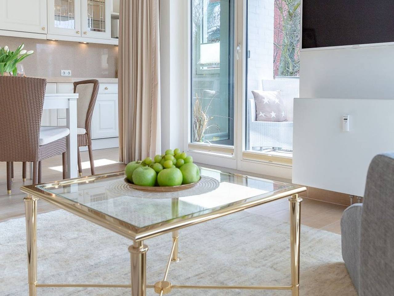 Ganze Ferienwohnung, Viktoria Residenz, App. 10 - Top Citylage: Sehr komfortable, helle 2-Zimmerwohnunhg mit Balkon u. Stellplatz in Westerland, Sylt (Gemeinde)