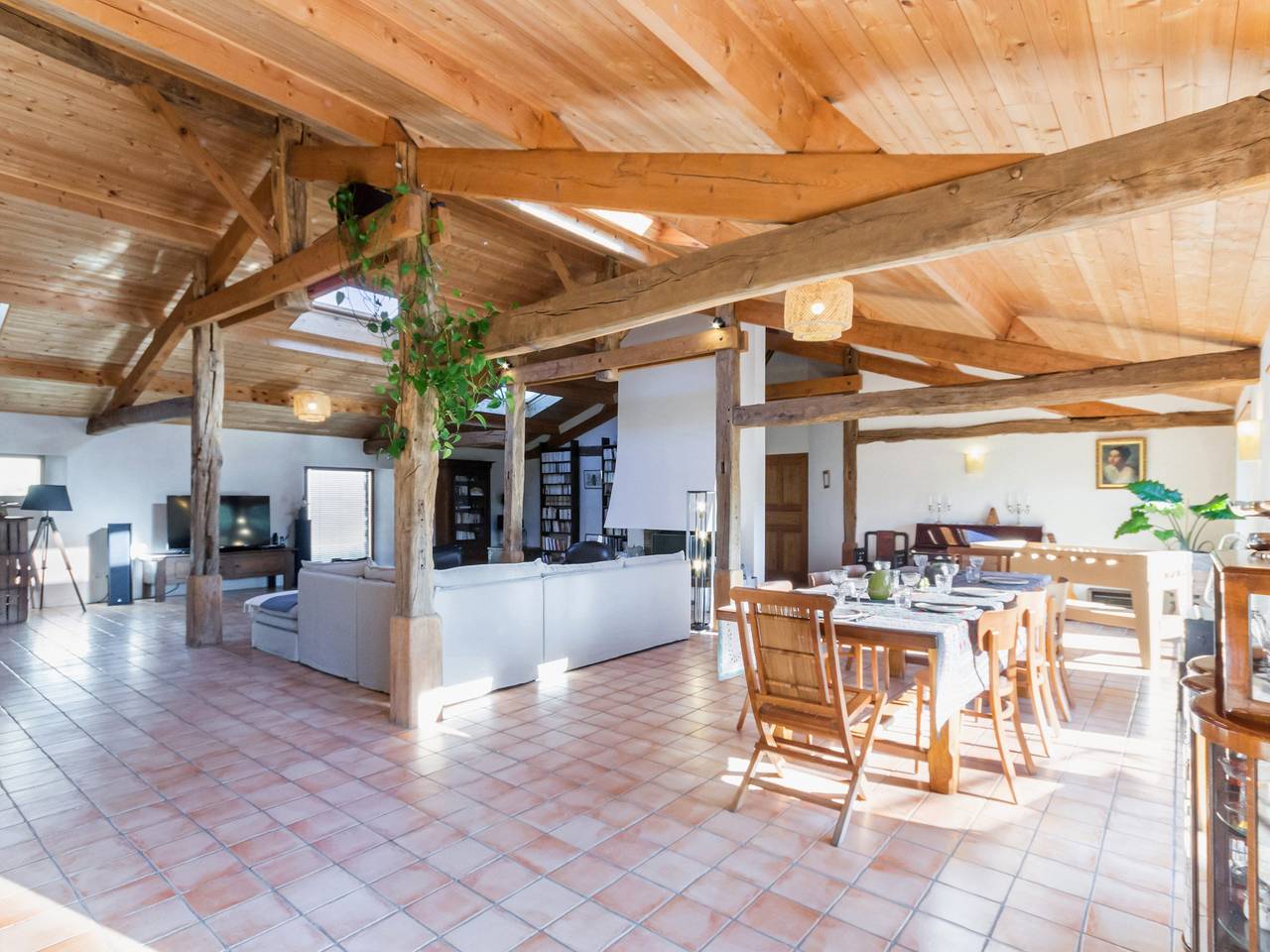 Spacious family lodge with natural pool, near Nantes in La Limouzinière, Nantes region
