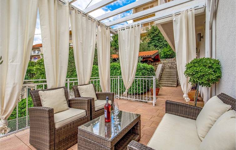 Ferienwohnung für 2 Personen, mit Terrasse und Garten in Rijeka - 3