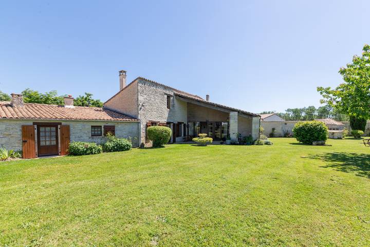 Location de vacances pour 4 personnes, avec Terrasse et Jardin à Marigny (Deux-Sèvres)