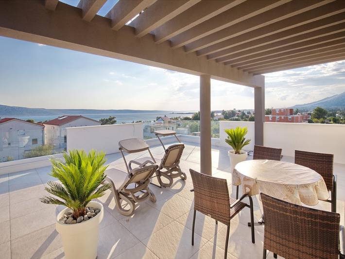 Ferienwohnung für 6 Personen, mit Balkon/Terrasse in Starigrad