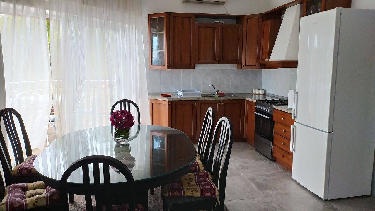 Ganze Ferienwohnung, Ferienwohnung für 6 Personen (74 m²) in Medveja in Medveja, Lovran