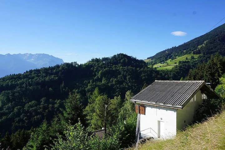 Chalet für 6 Personen, mit Whirlpool und Garten sowie Balkon - 1