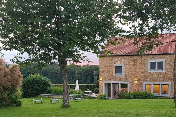 Gîte pour 8 personnes, avec jardin, animaux acceptés
