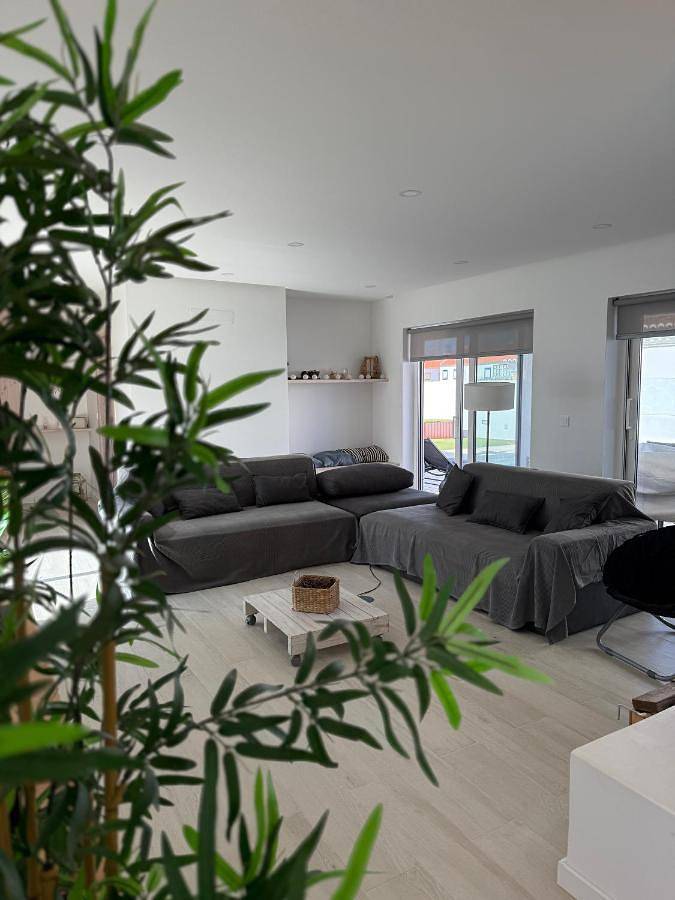 Ferienhaus für 10 Personen, mit Garten und Pool sowie Ausblick in Porto Covo - 4