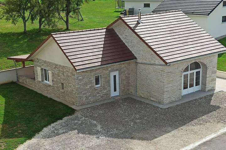 Maison de vacances pour 9 personnes, avec piscine ainsi que vue et jardin
