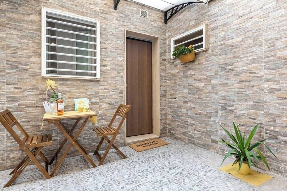 Cozy retreat in the heart of Bari in Bari, Region de Bari