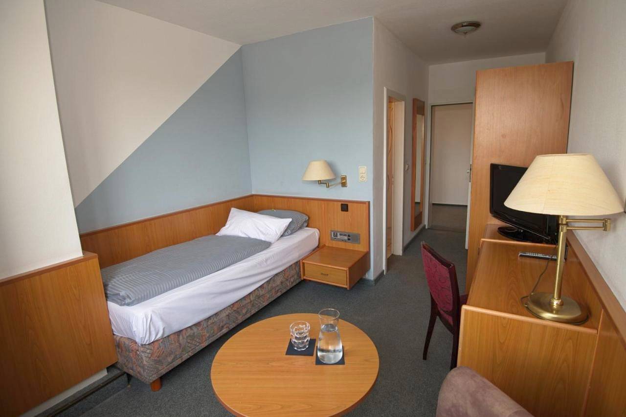 Hôtel pour 2 personnes avec terrasse in Herrenhausen-Stöcken, Hanovre