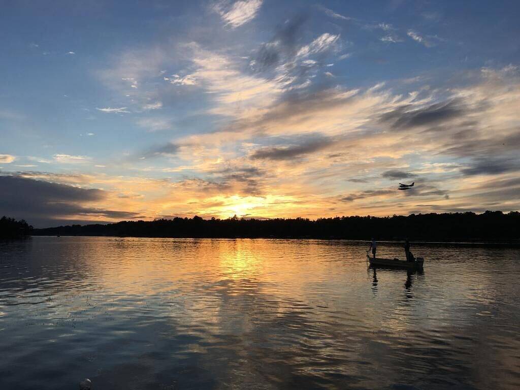 Luxury Lake Front Cabin am Ossawinnamakee / Optionale Nutzung des neuen 23 ft Ponto in Breezy Point, Crow Wing County