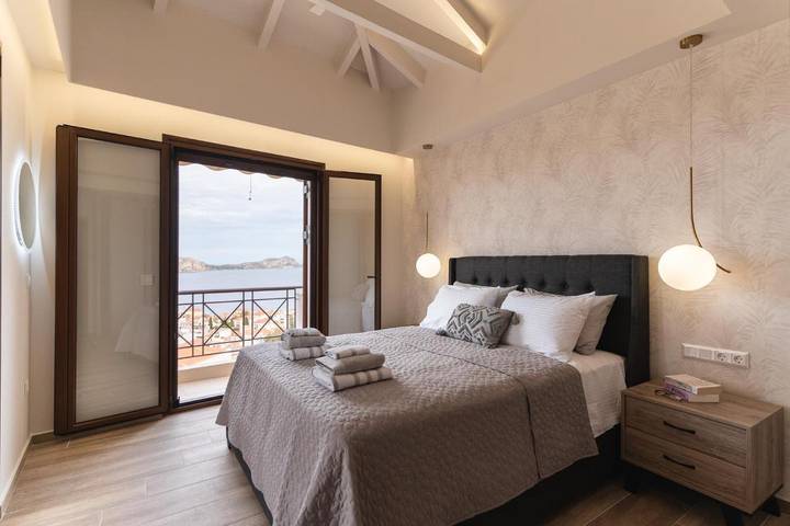 Gîte pour 6 personnes, avec vue et balcon dans Pýlos - 4