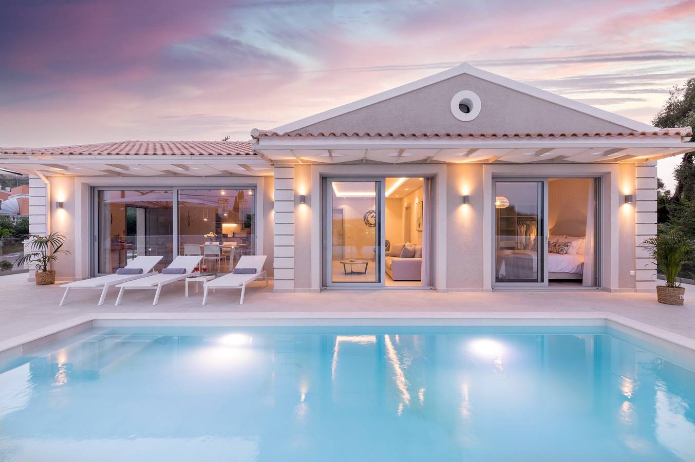 Villa Perlaki by Villa Plus in Kassiopi, Korfu