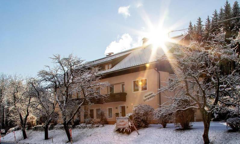 Ferienwohnung für 4 Personen, mit Ausblick und Garten