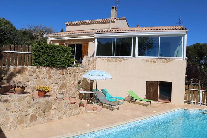 Villa for 8 people, with garden - 1
