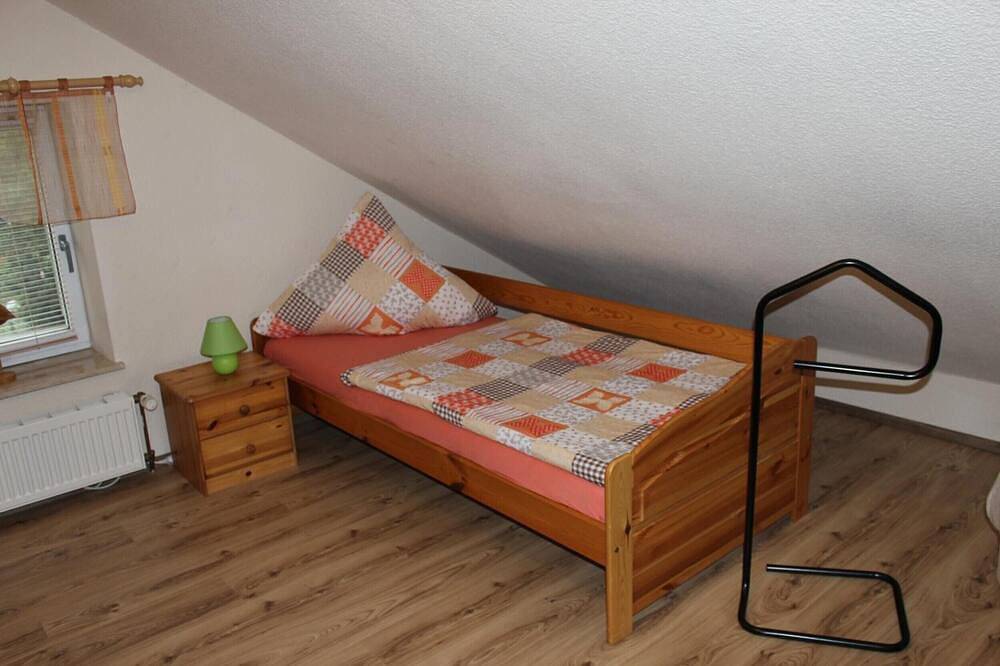 Ganze Wohnung, Apartment 'Haus Küstenheide mit Balkon' mit Wlan und Balkon in Berensch, Cuxhaven