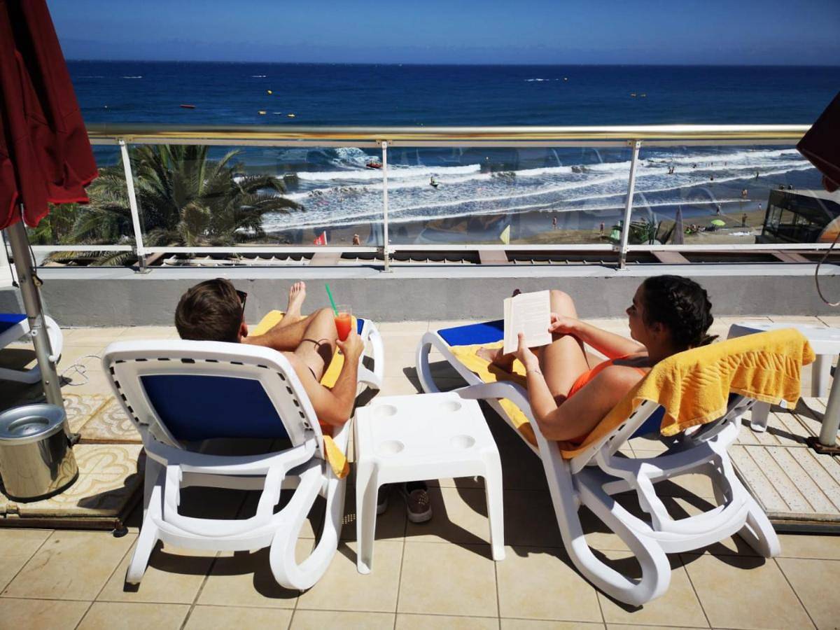 Deluxe One-Bedroom Apartment in Maspalomas, San Bartolomé de Tirajana
