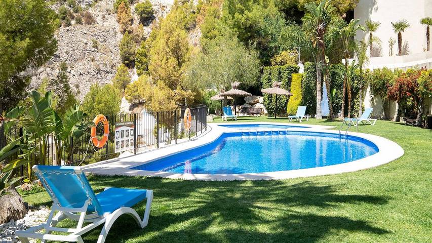 Maison de vacances pour 4 personnes, avec terrasse ainsi que jardin et piscine dans Altea Hills