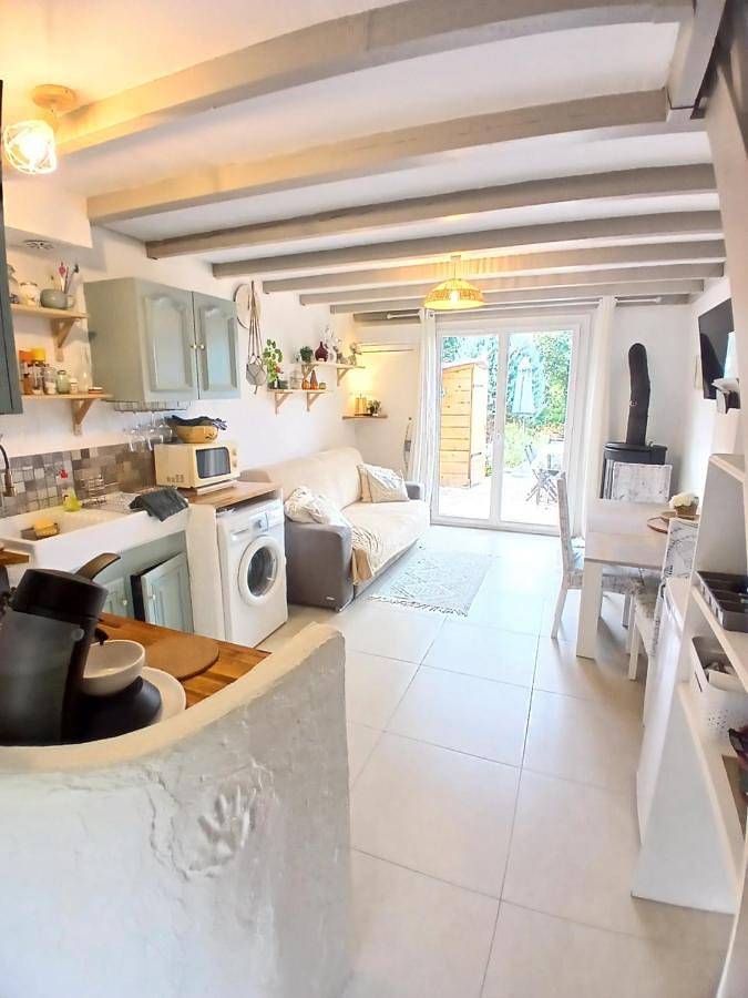 Location de vacances pour 6 personnes, avec vue ainsi que jardin et piscine à Saint-Vallier-de-Thiey - 3