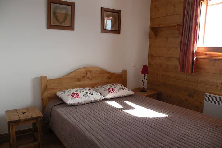 Appartement entier, Appartement confortable et soigné - vue exceptionnelle in Villard-sur-Doron, Région d'Albertville