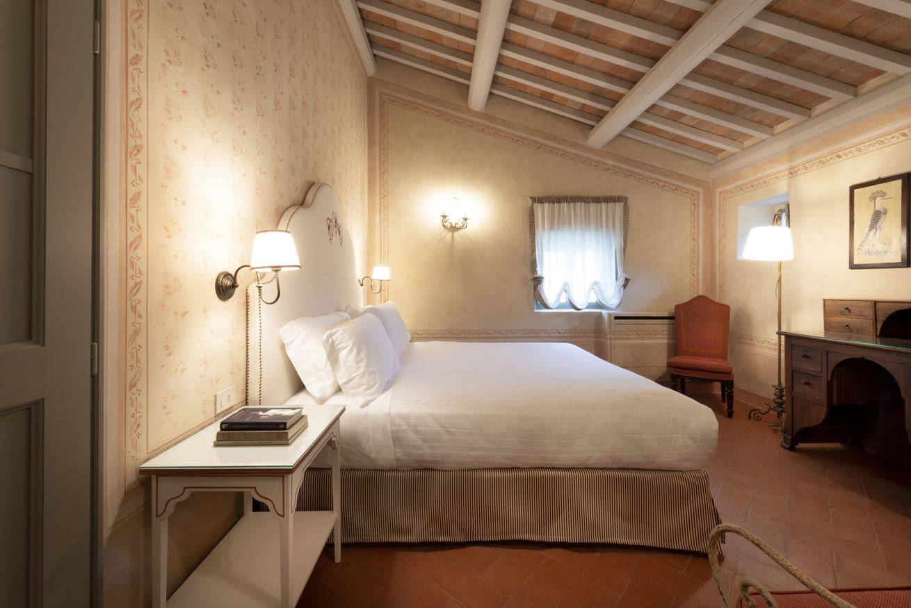 My Exclusive Italy - Classic Suite in a Luxury Wine Estate in Rignano sull'Arno, Valdarno