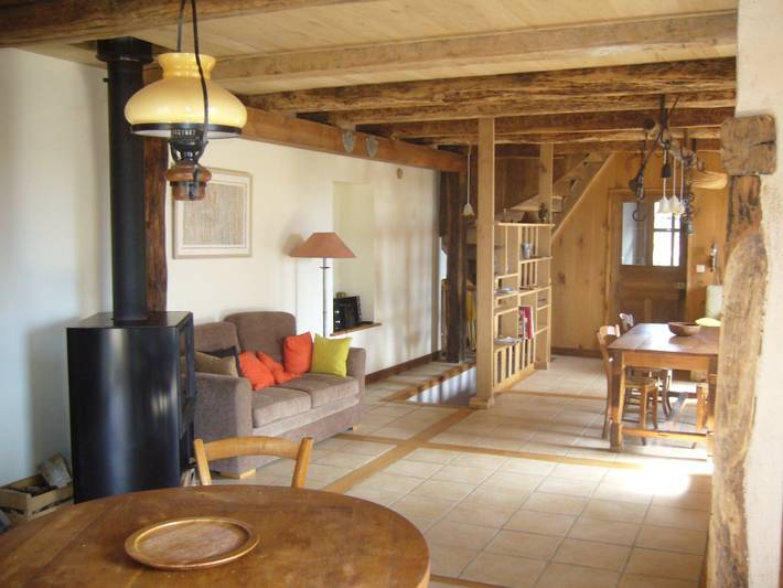 Gîte pour 9 personnes, avec terrasse à Saint-Chély-d'Aubrac - 4