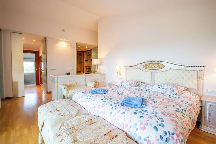 Ferienhaus für 10 Personen, mit Whirlpool und Sauna sowie Garten in Palau-saverdera - 3