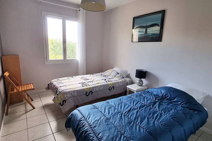 Gîte pour 8 personnes, avec jardin, animaux acceptés à Ayguesvives - 4