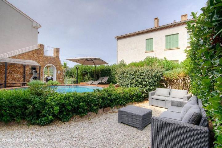Chambre d’hôte pour 2 personnes, avec Terrasse ainsi que Jardin et Piscine à Calenzana - 2