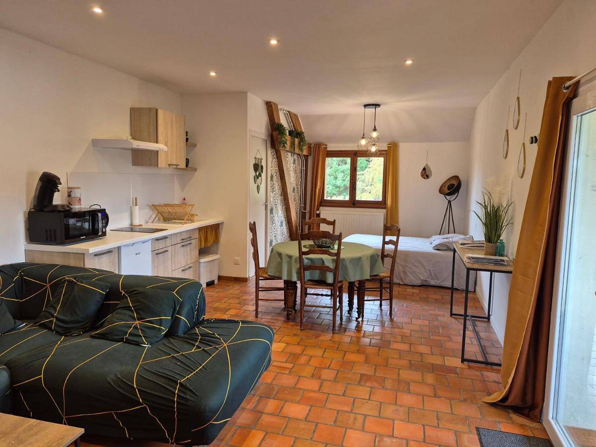 Appartement entier, Appartement à 5 min des lacs in Mathaux, Parc naturel régional de la Forêt d'Orient