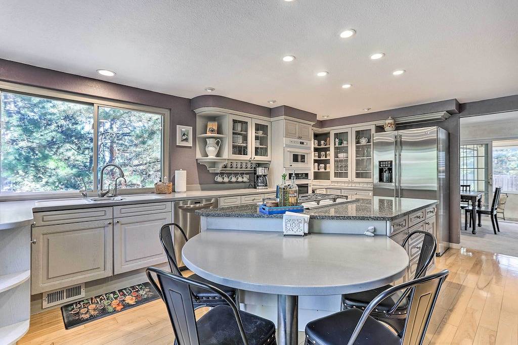 Near Shops & Eats! Centennial Home w/ Sunroom in Centennial, Arapahoe County