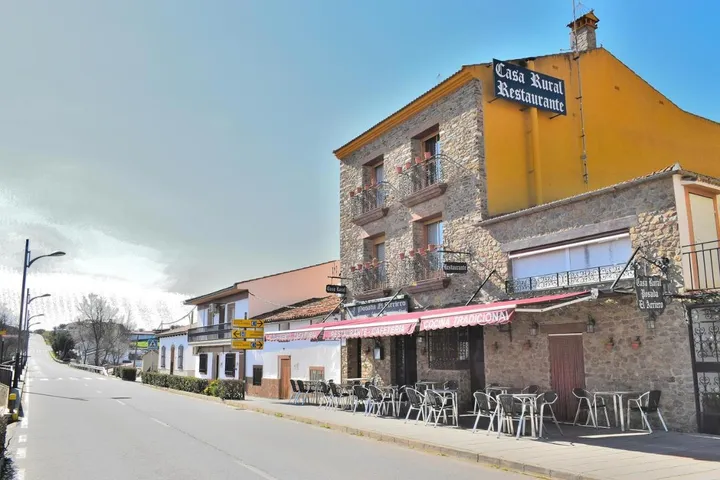 Hotel für 3 Personen, mit Terrasse - 1