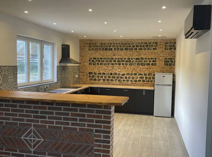 Gîte pour 8 personnes, avec terrasse à Le Héron - 2