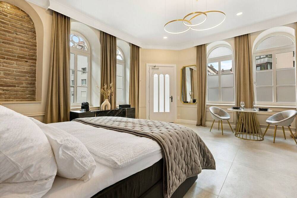Entire apartment, New | Luxus Suite | Kingbed | Netflix | Center in Augsburg-Innenstadt, Augsburg
