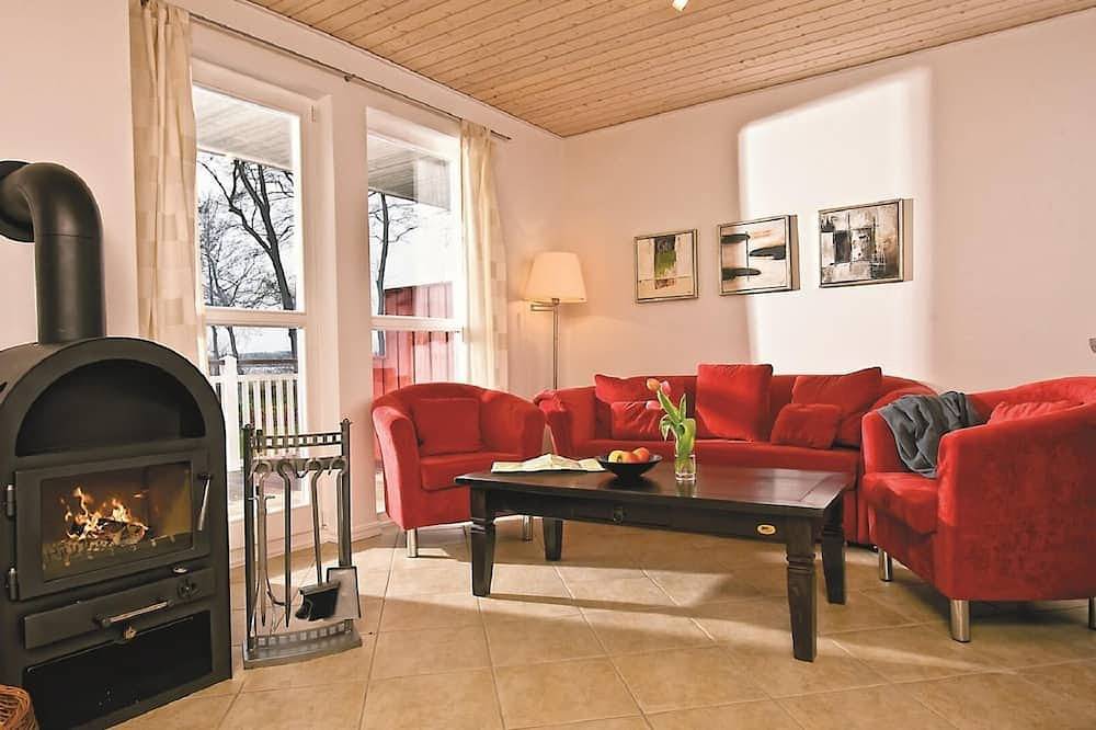 Apartamento entero, Ferienwohnung „Mön“ 68m² für 4 Pers. im Schlosspark Bad Saarow, Whirlpool und Kamin in Bad Saarow, Scharmützelsee
