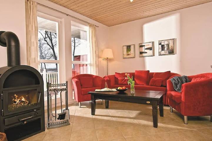 Ganze Wohnung, Ferienwohnung „Mön“ 68m² für 4 Pers. im Schlosspark Bad Saarow, Whirlpool und Kamin in Bad Saarow, Dahme-Seengebiet