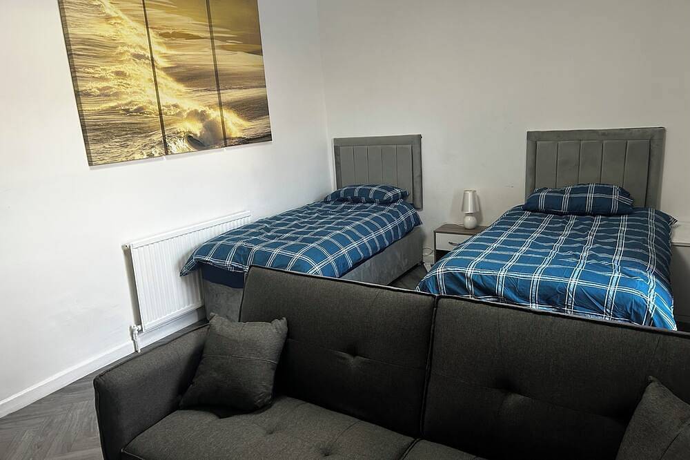 2 bedroom house in central swansea in Swansea, Swansea region