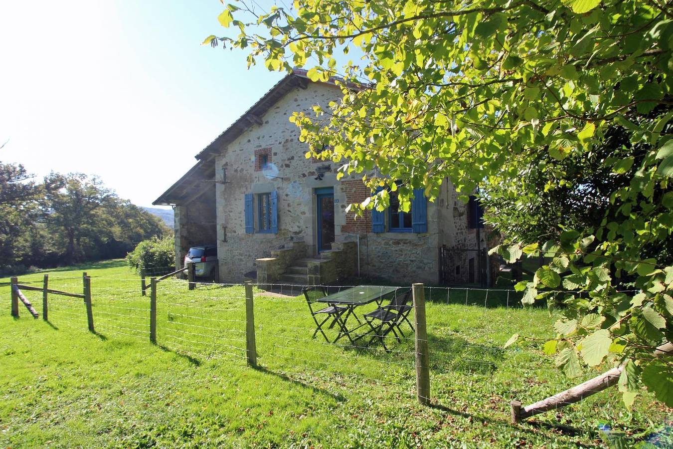 La Maison des Roses in Berneuil (Bellac), Bellac und Umgebung